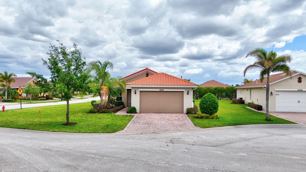 10250 SW Silverberry Court, Port St. Lucie, FL 34987, Port St Lucie