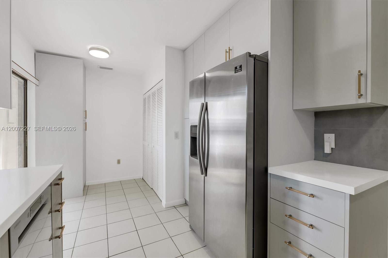 380 Fairway Circle 46, Weston, FL 33326 photo 6