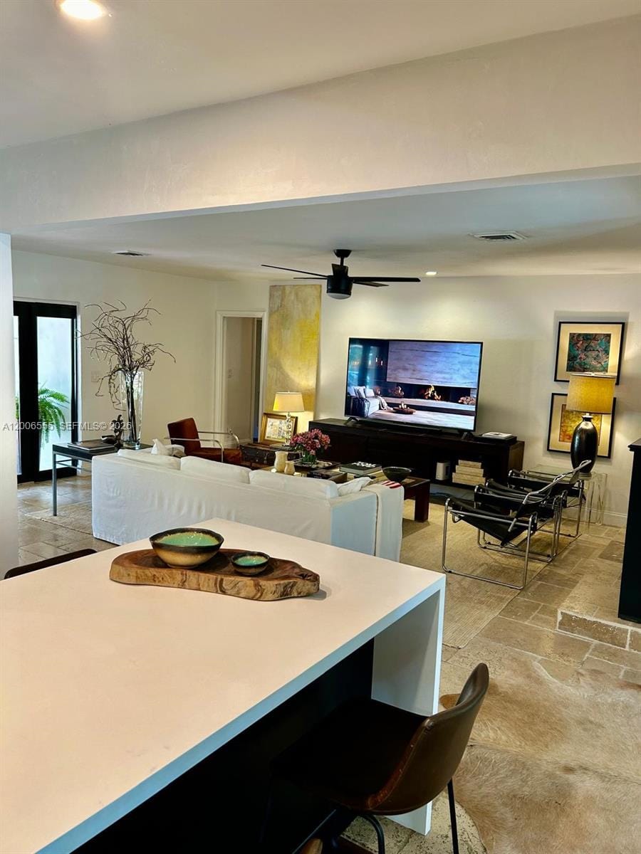 825 N Bel Air Drive, Plantation, FL 33317 photo 15