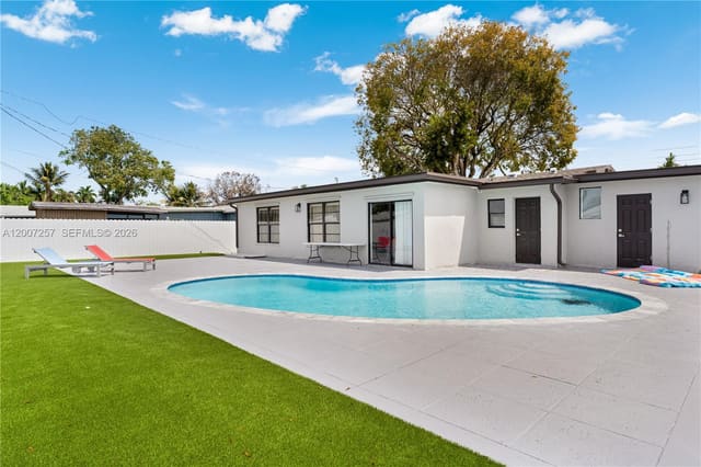 7051 Tyler Street, Hollywood, FL 33024
