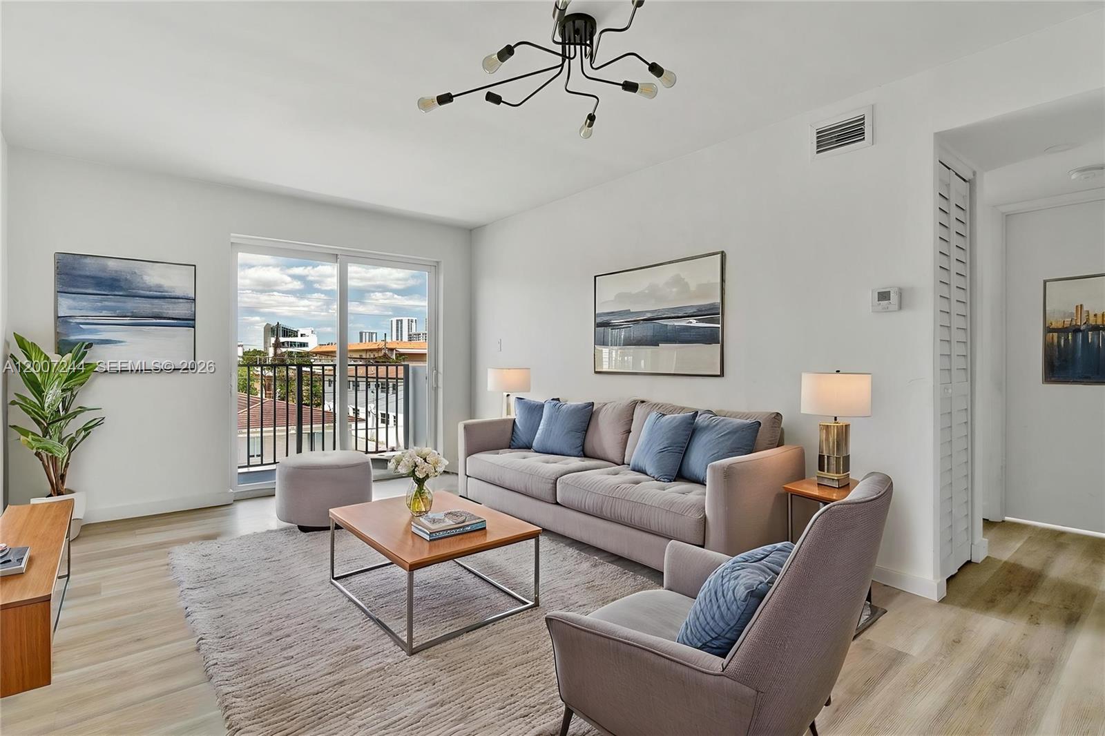 620 SW 10th Street 301, Miami, FL 33130, Miami