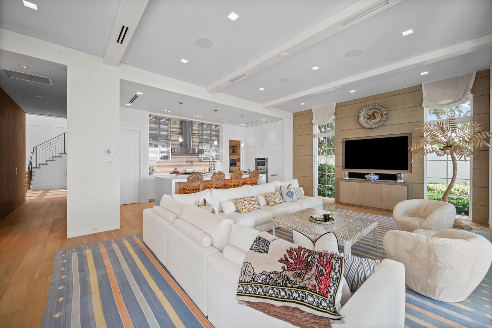 3501 N Ocean Boulevard, Gulf Stream, FL 33483 photo 14