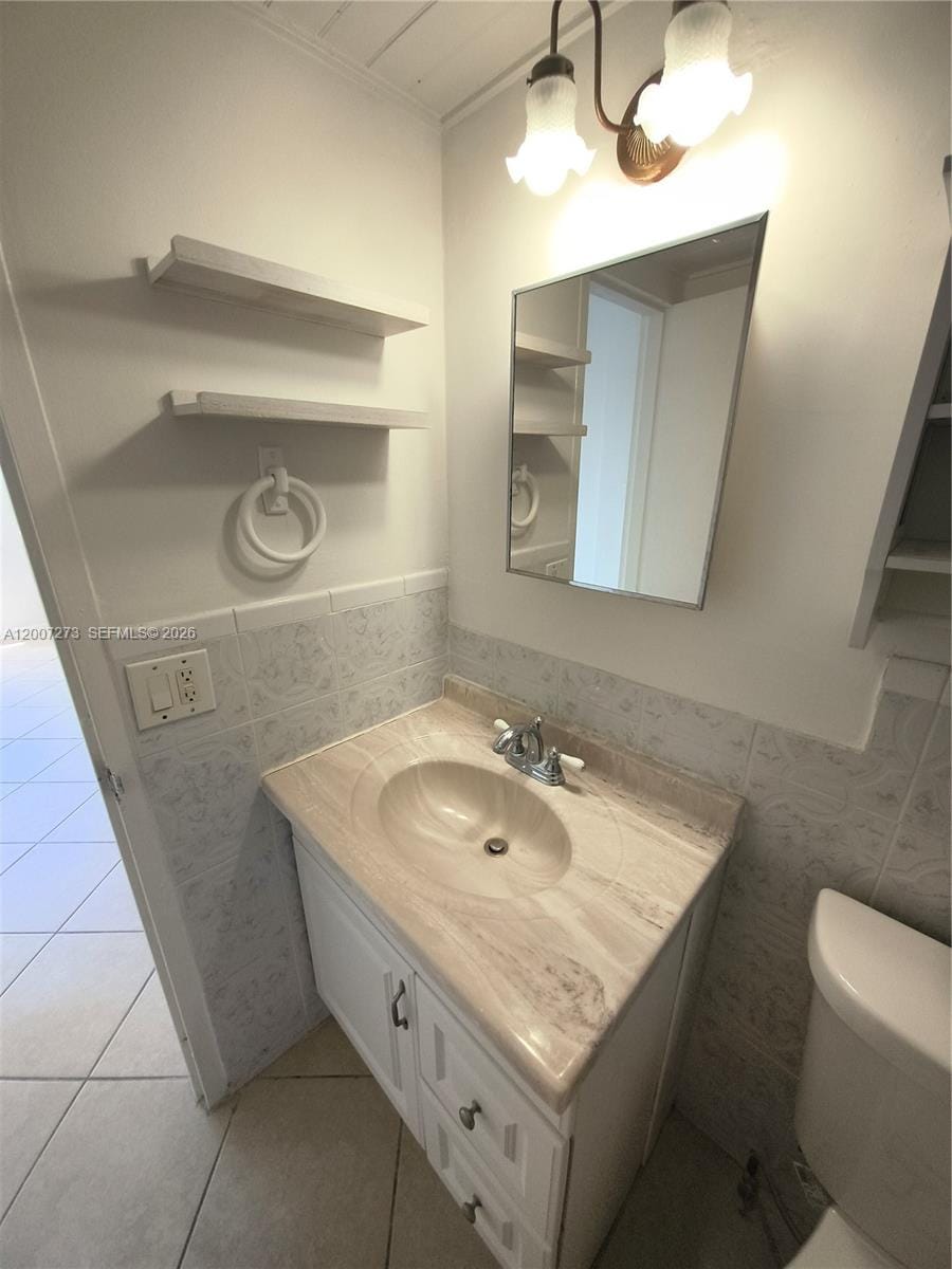 3660 NE 166th Street 302, North Miami Beach, FL 33160 photo 17