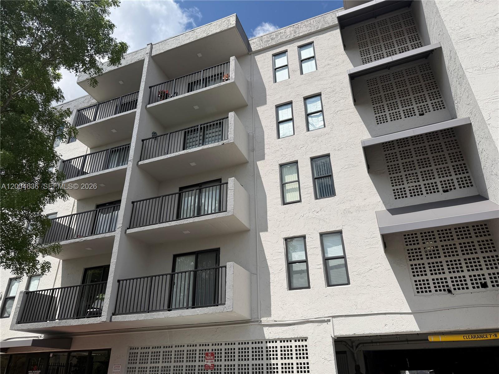 6950 W 6th Avenue 412, Hialeah, FL 33014, Hialeah