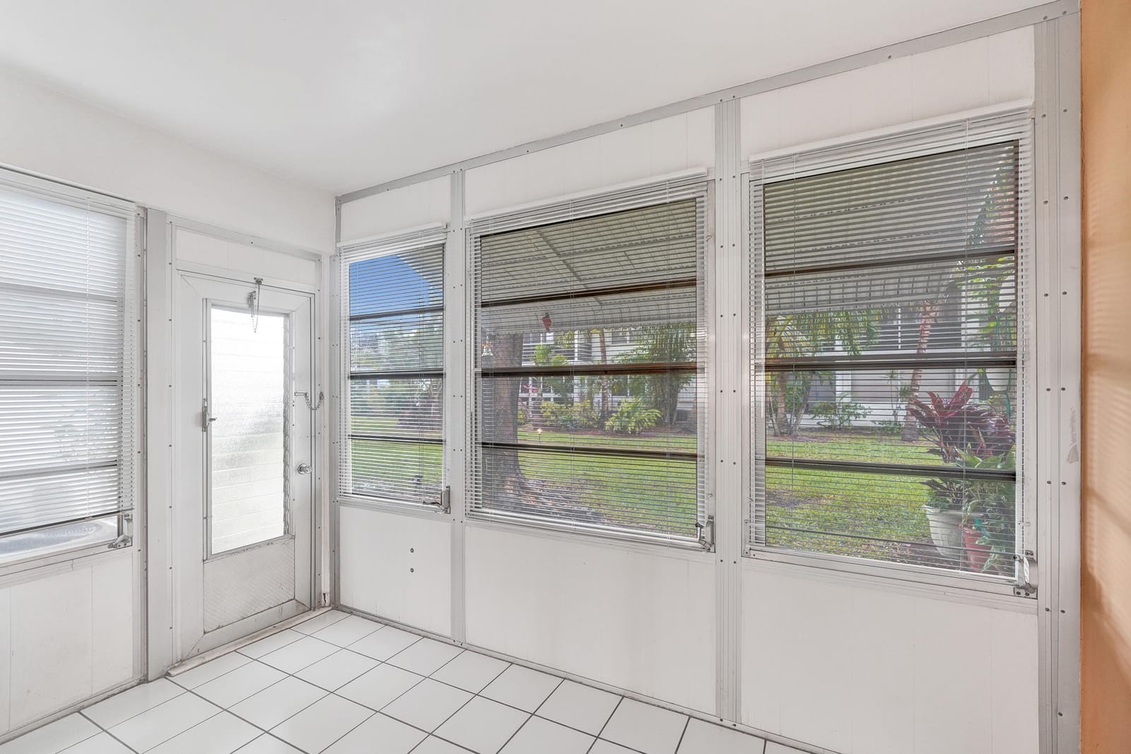 2551 W Golf Boulevard 108, Pompano Beach, FL 33064 photo 12