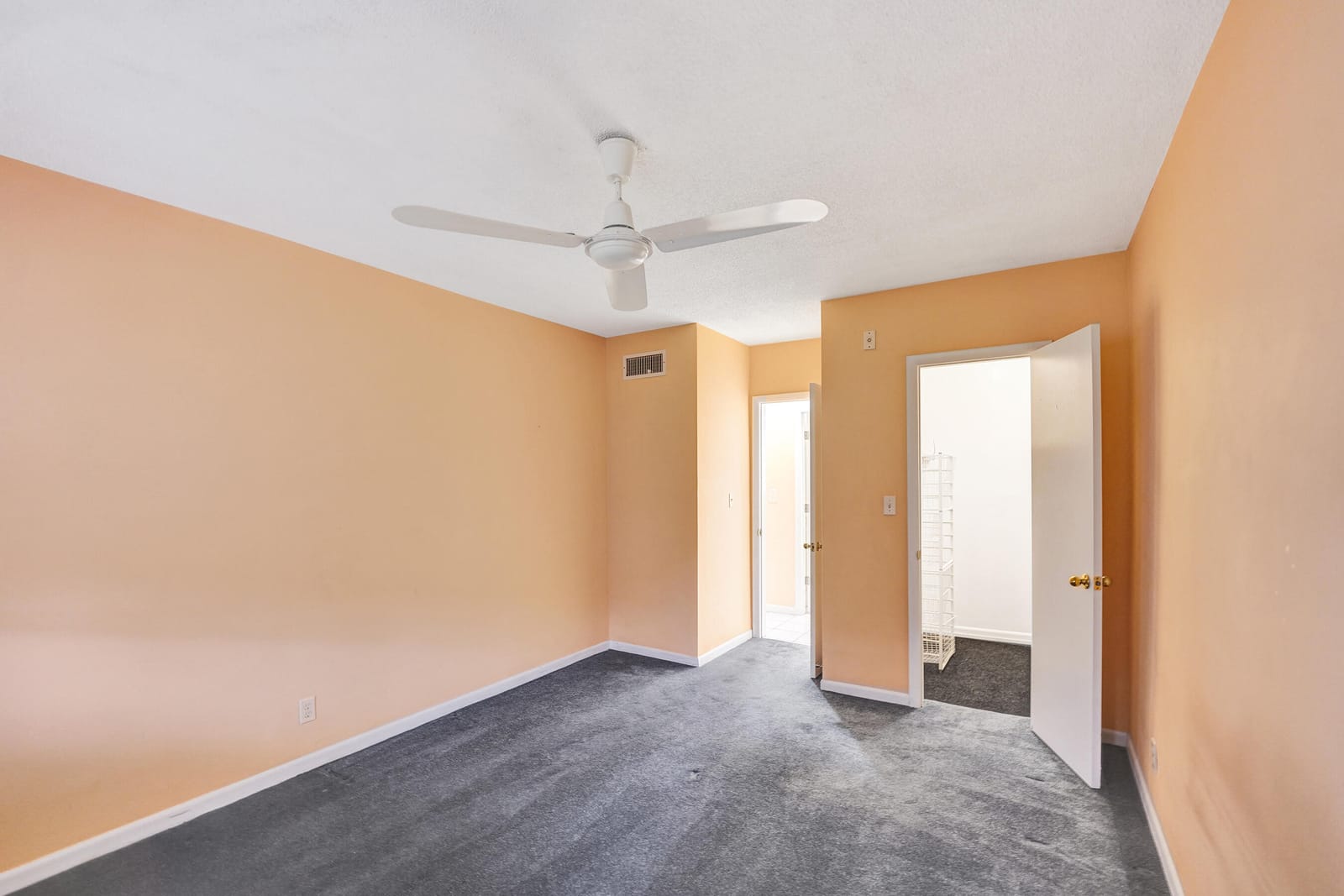 2551 W Golf Boulevard 108, Pompano Beach, FL 33064 photo 10