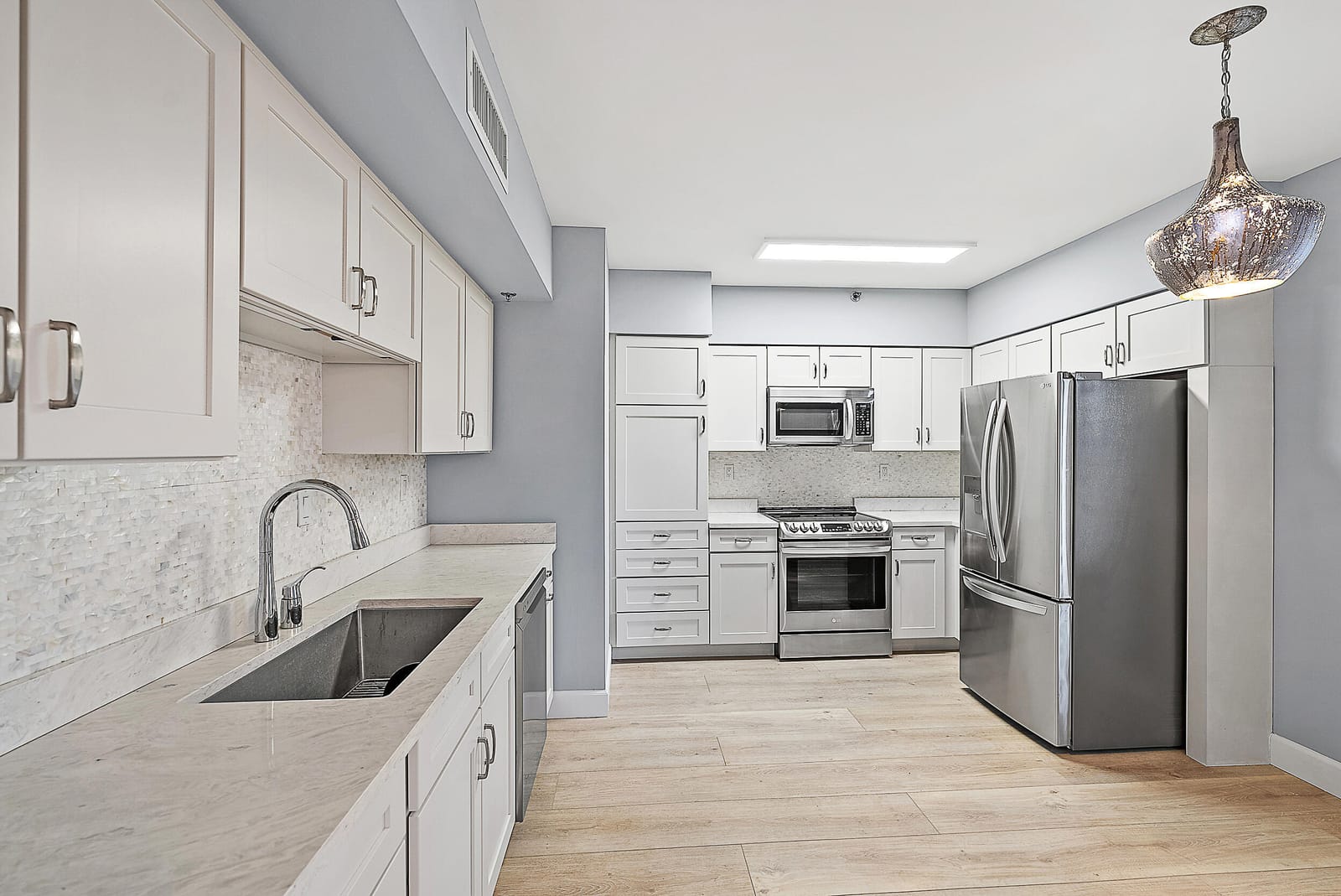 16910 Bay Street E204 — photo 8