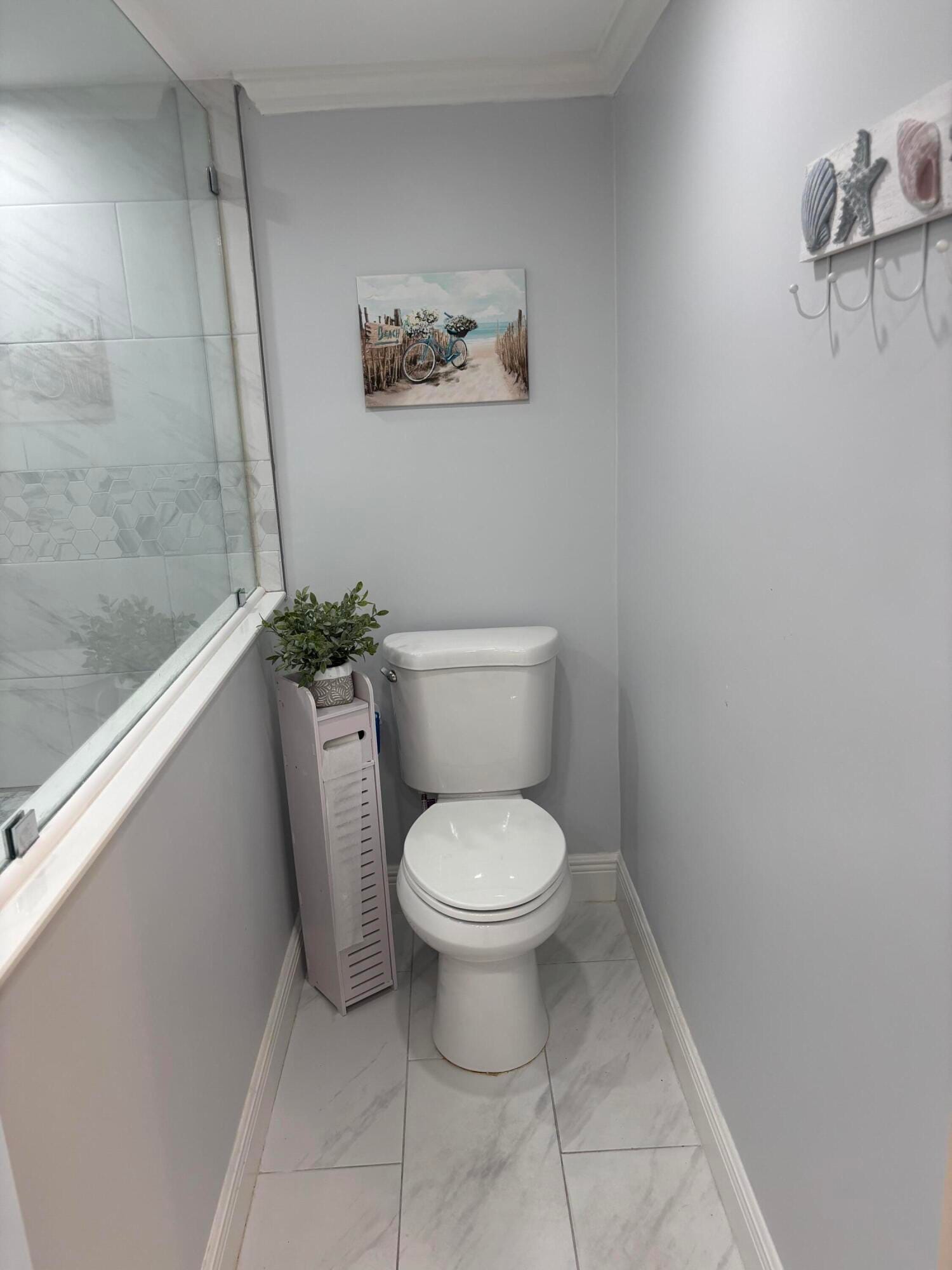 60 Pelican Pointe Drive 1020 — photo 8