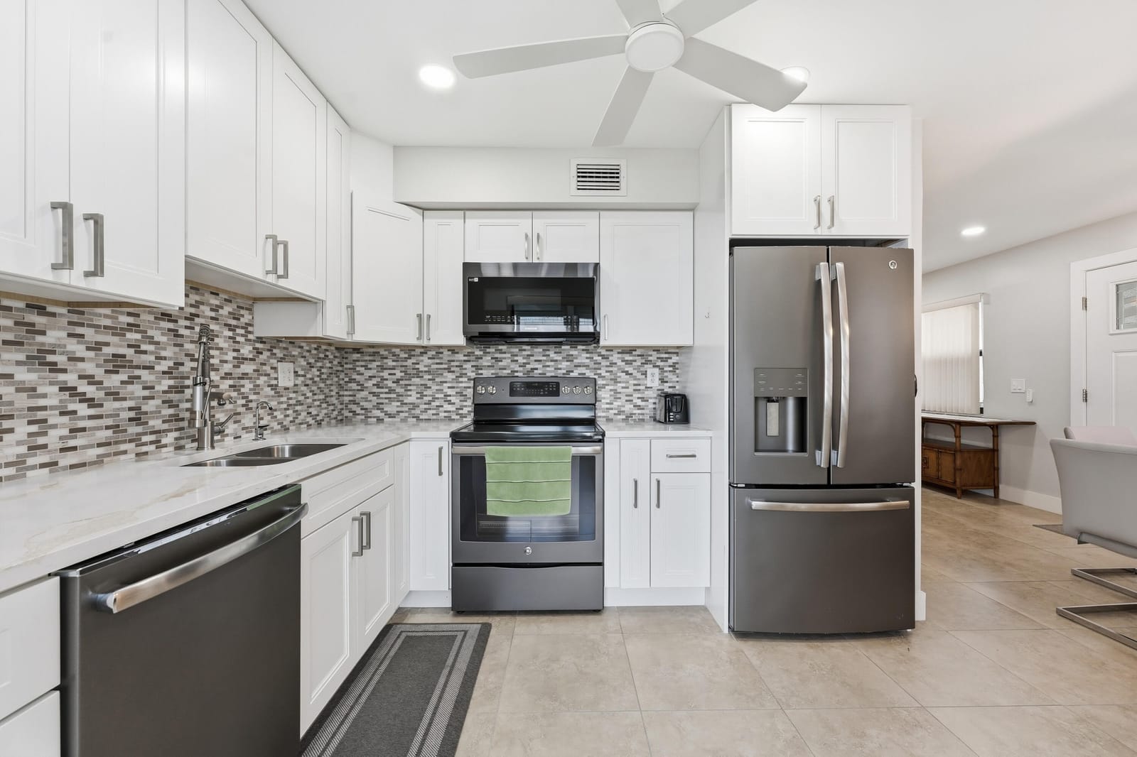 566 Piedmont L, Delray Beach, FL 33484 photo 16