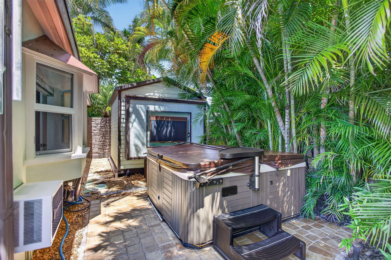 2812 NW 12th Avenue, Wilton Manors, FL 33311 photo 22