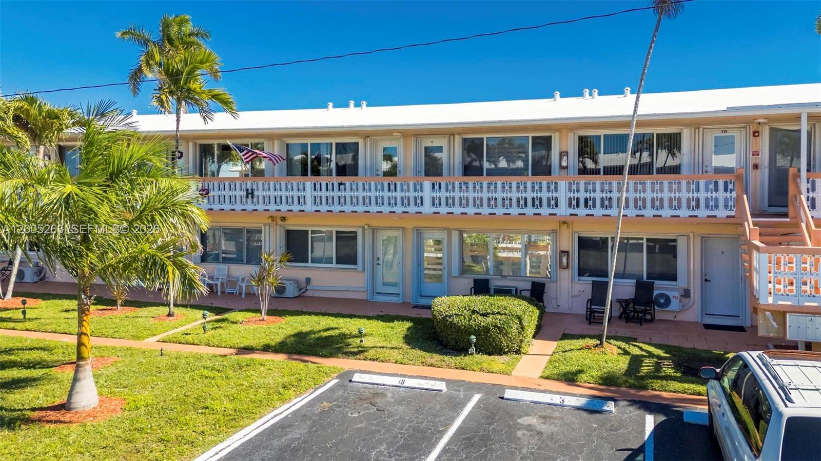 901 SW 11th Avenue 17H, Hallandale Beach, FL 33009, Hallandale Beach