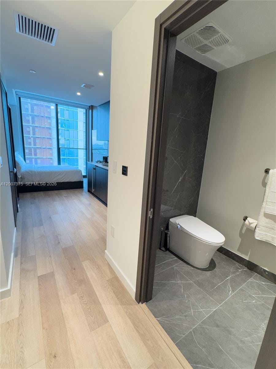20 NE 11th Street 3006B, Miami, FL 33132 photo 9