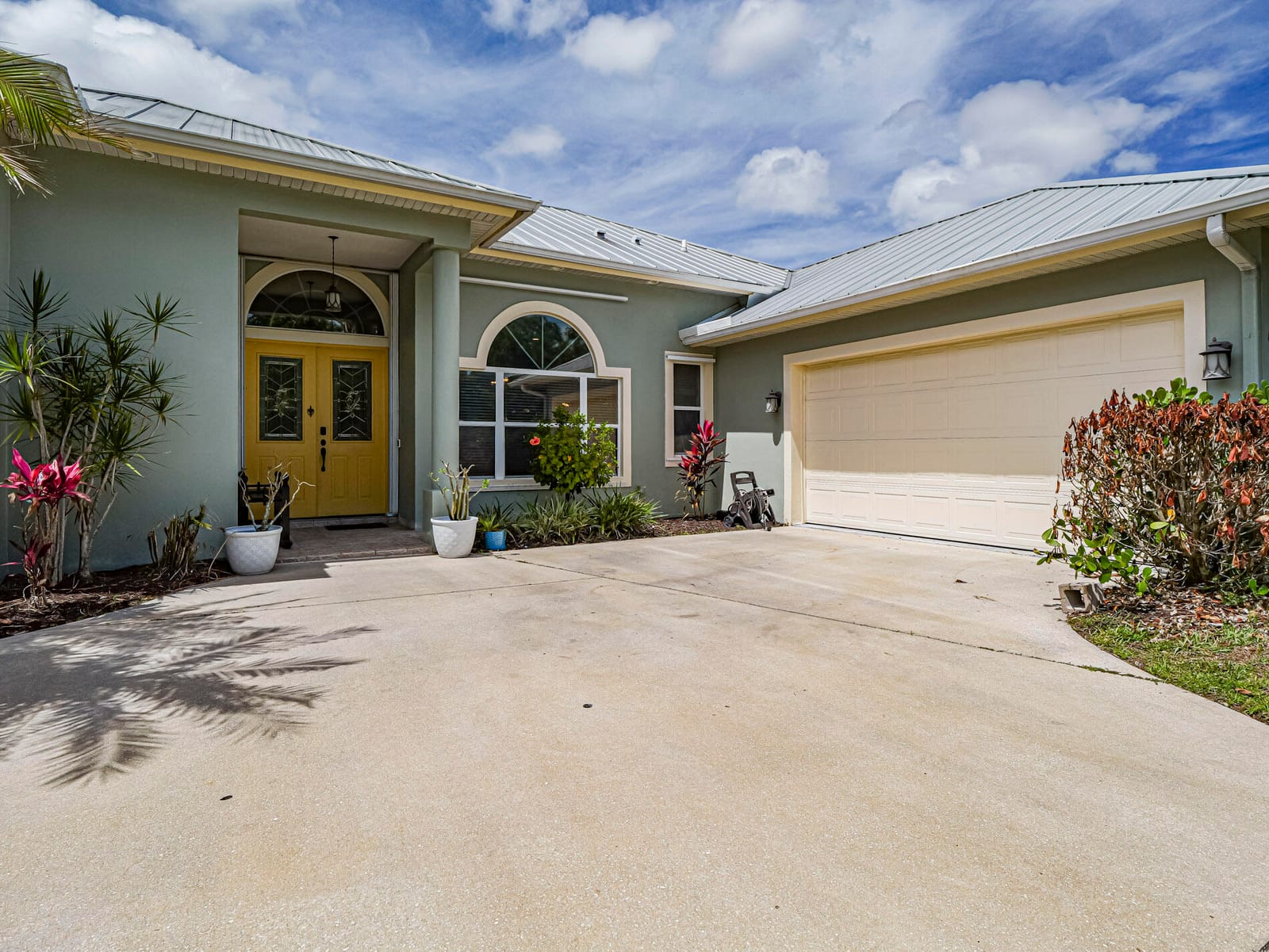6489 53rd Circle — photo 4
