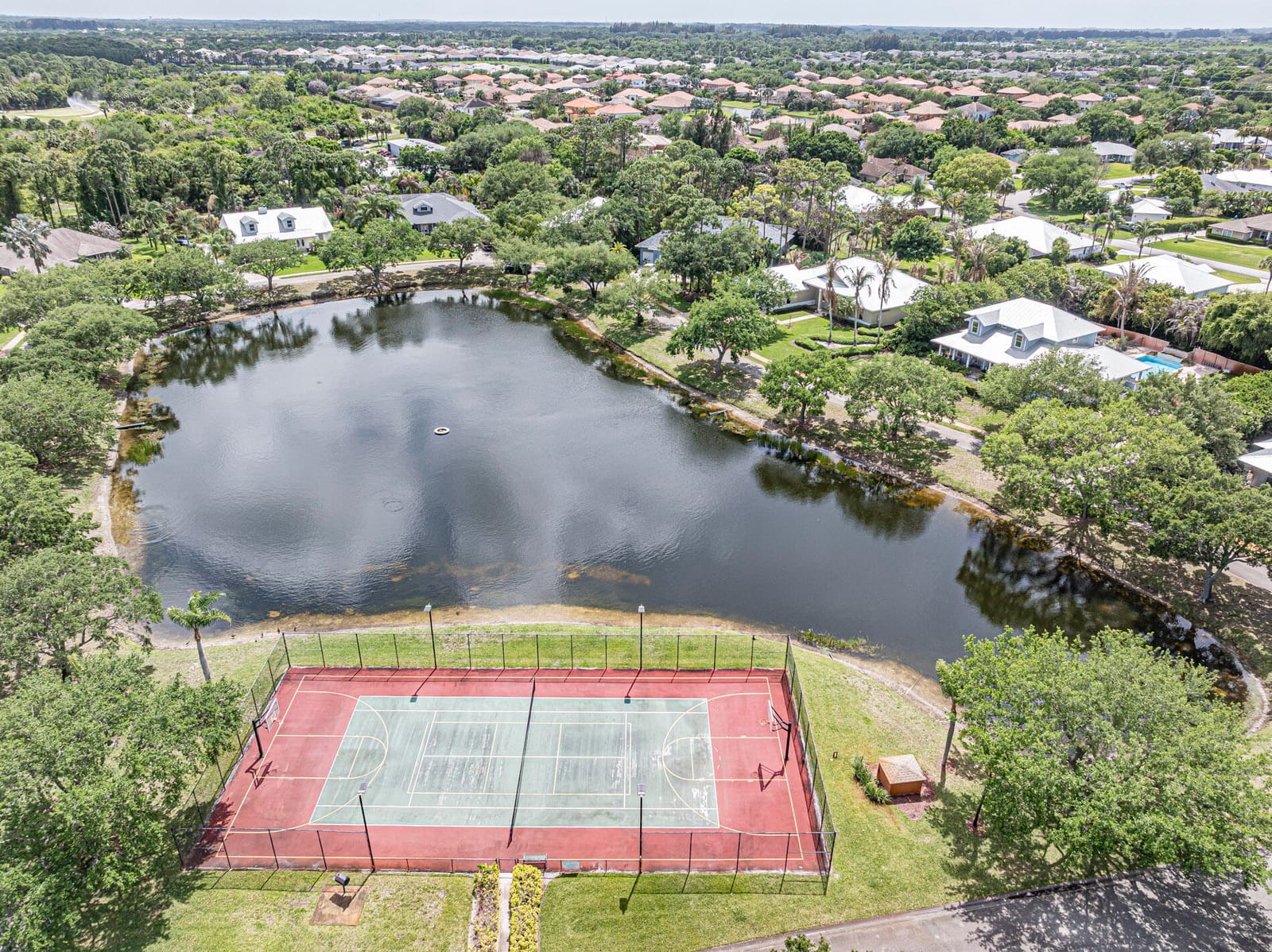 6489 53rd Circle — photo 9