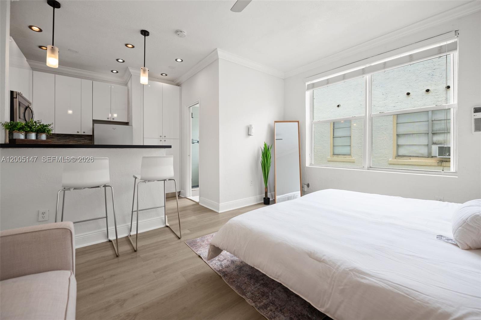 119 Menores Avenue 7A, Coral Gables, FL 33134, Coral Gables
