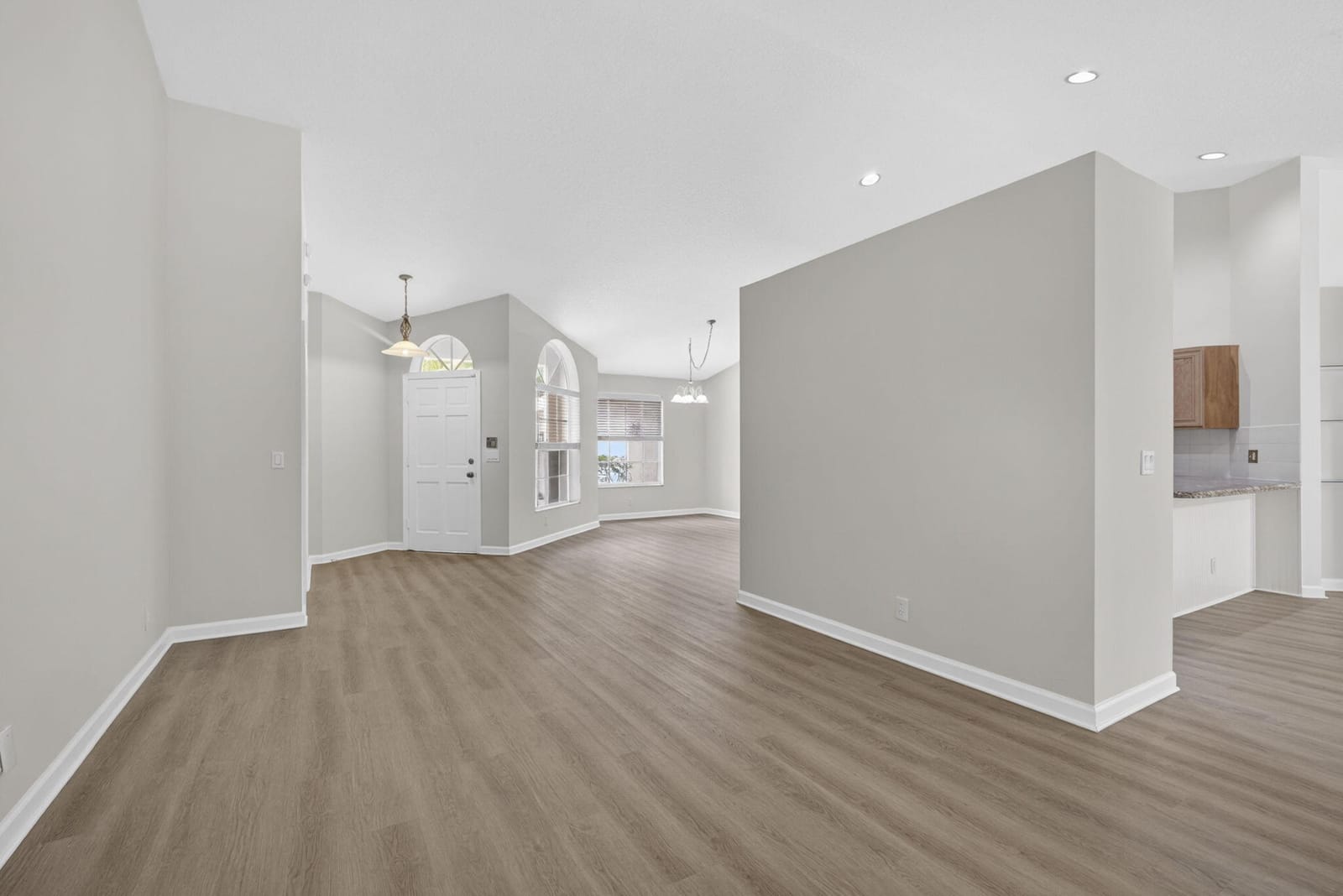 103 Oxford Court, Royal Palm Beach, FL 33411 photo 11