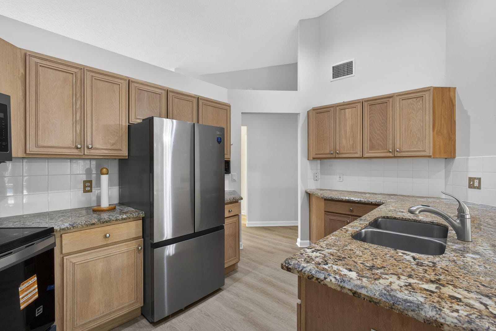 103 Oxford Court, Royal Palm Beach, FL 33411 photo 18