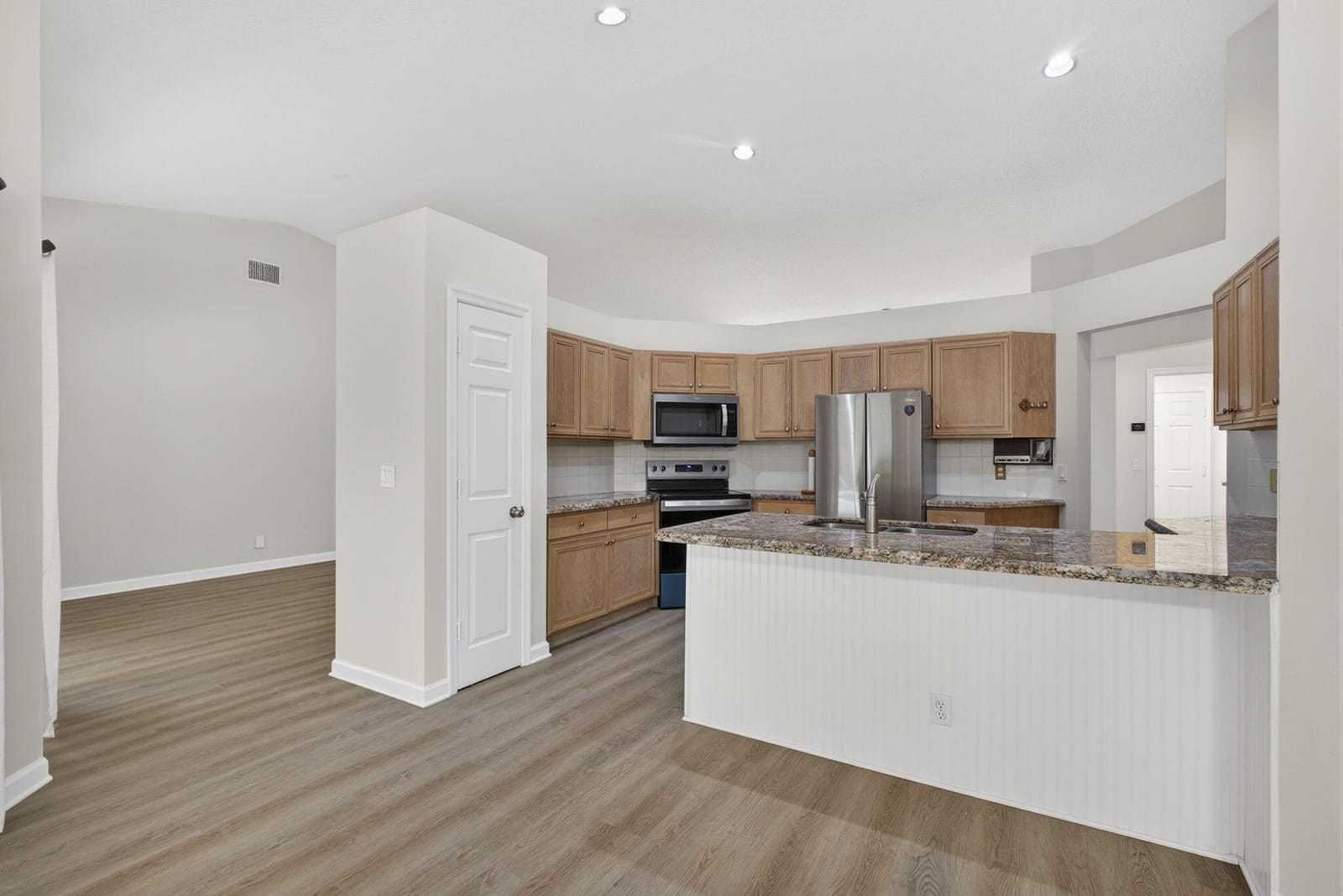 103 Oxford Court, Royal Palm Beach, FL 33411 photo 21