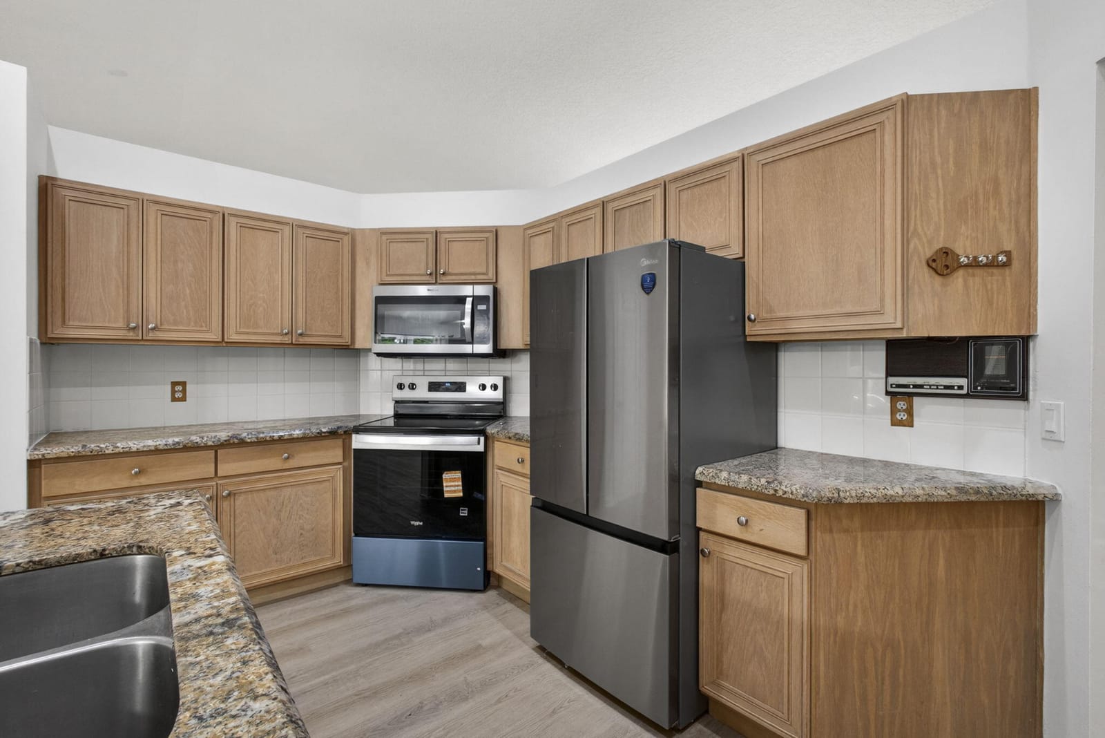 103 Oxford Court, Royal Palm Beach, FL 33411 photo 22