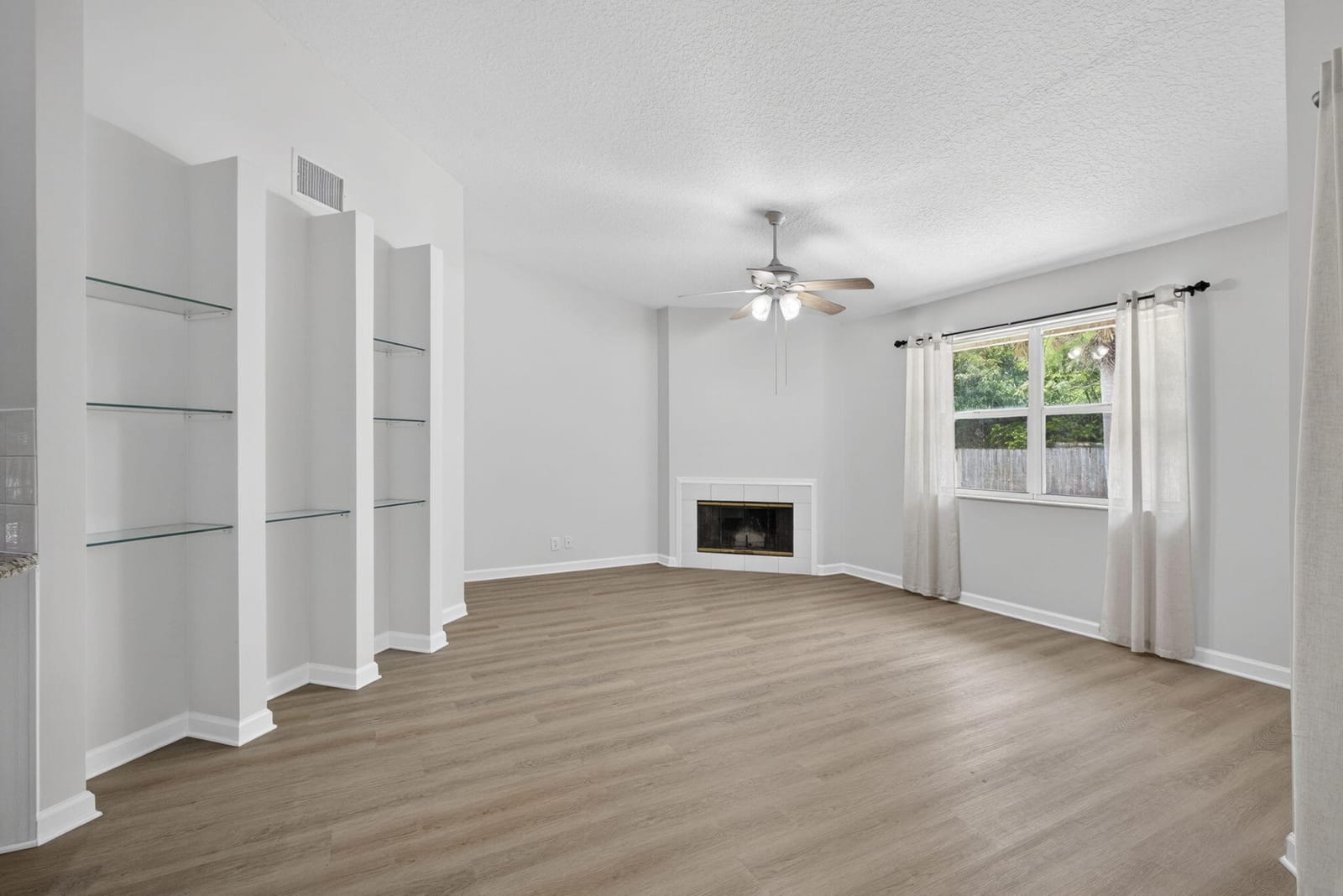 103 Oxford Court, Royal Palm Beach, FL 33411 photo 24