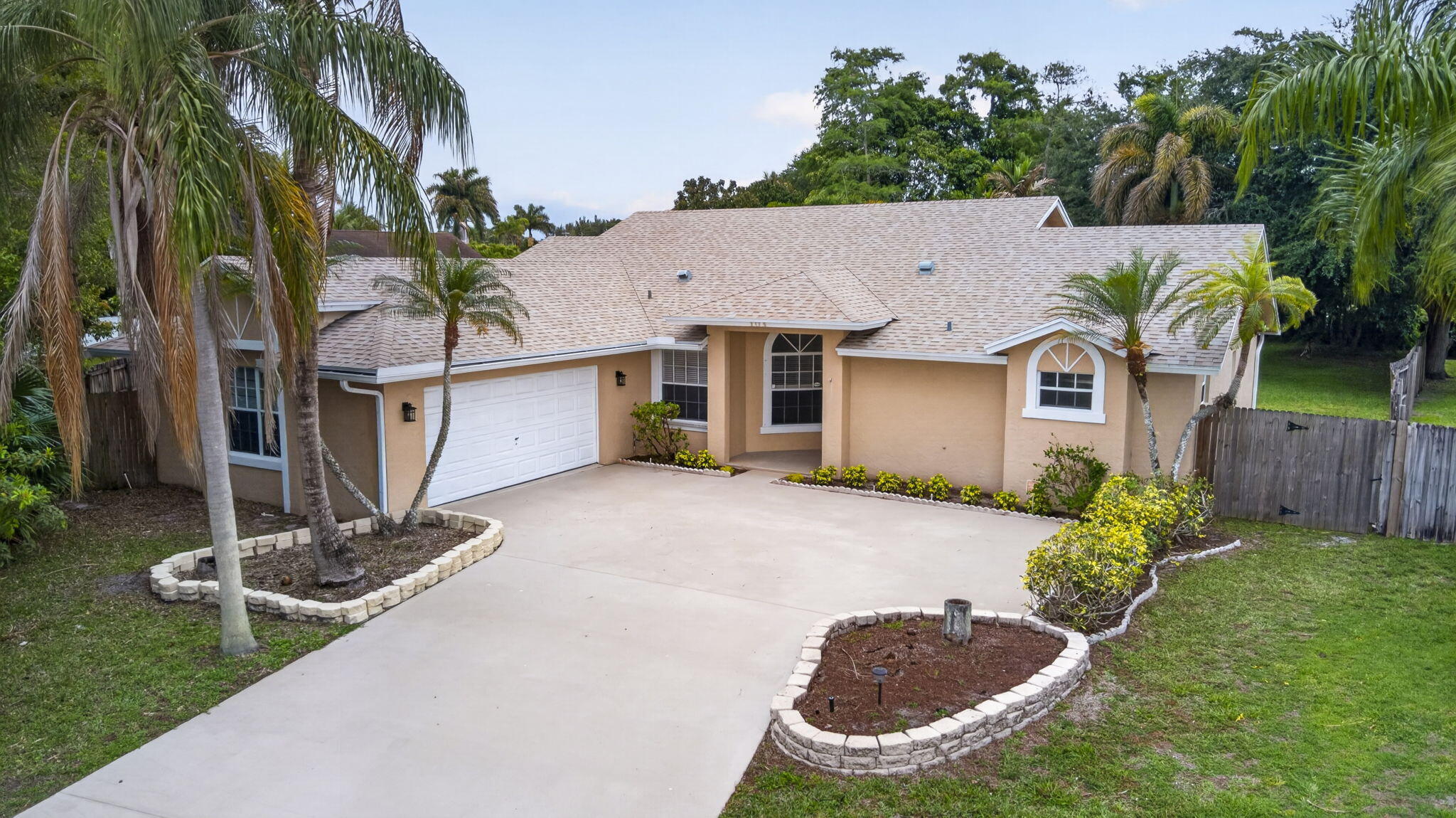 103 Oxford Court, Royal Palm Beach, FL 33411, Royal Palm Beach