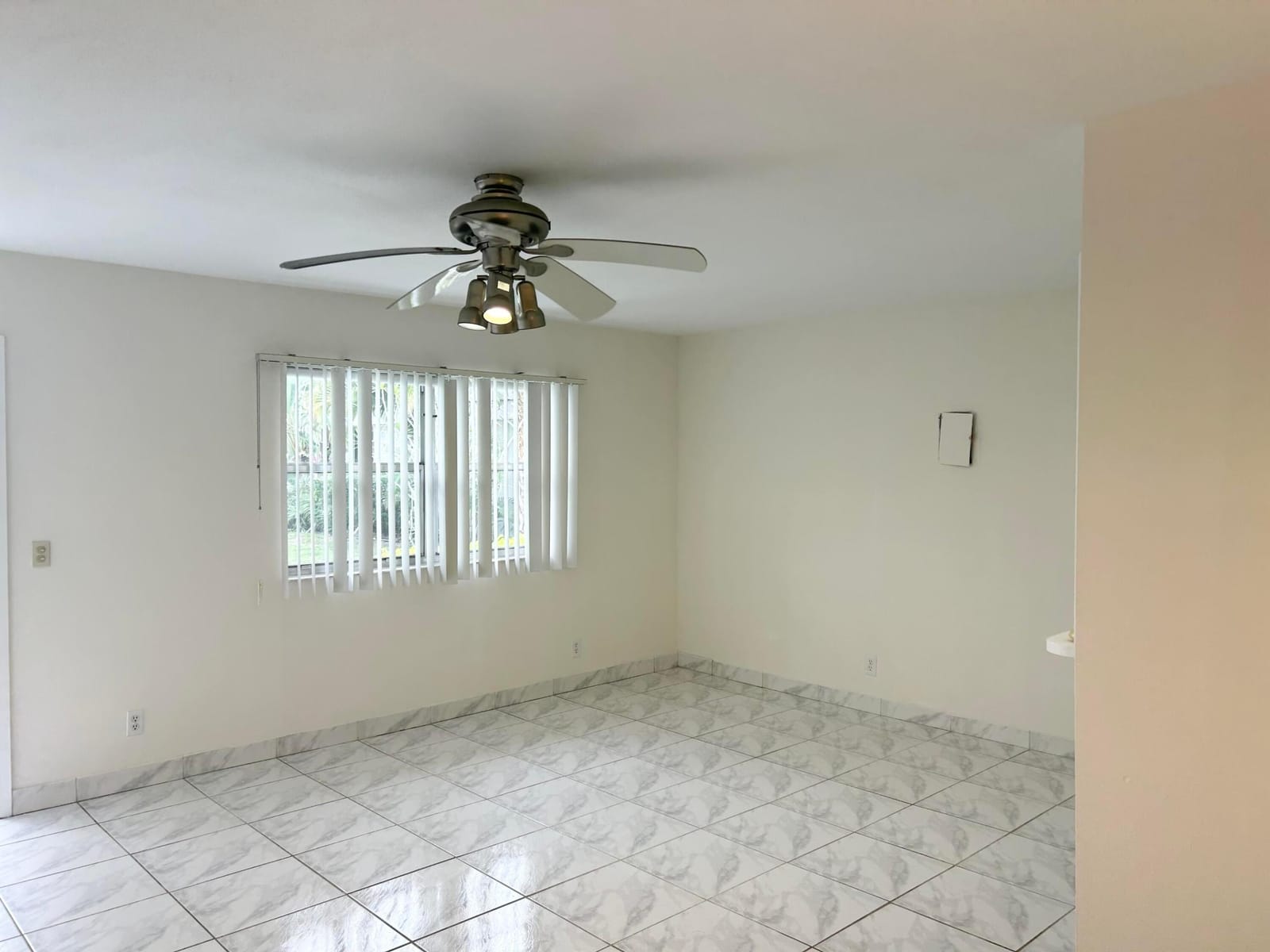 183 Valencia 183 — photo 12