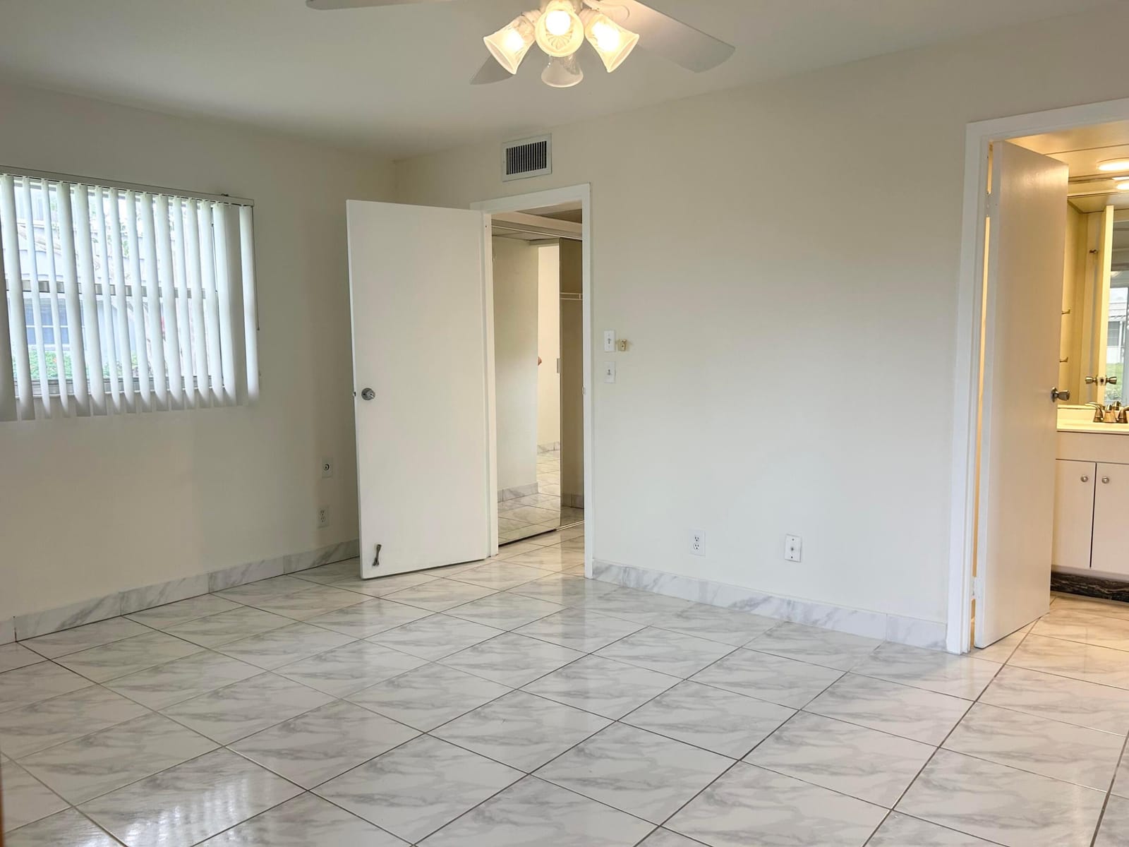 183 Valencia 183, Delray Beach, FL 33446 photo 17
