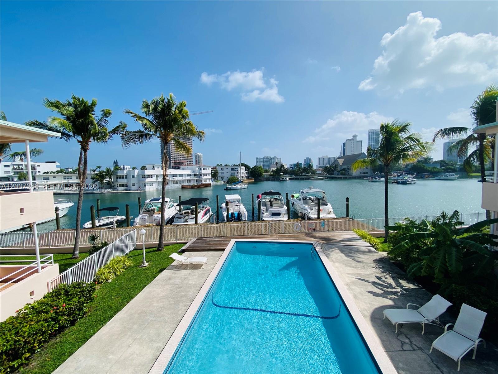 6881 Bay Drive 11, Miami Beach, FL 33141, Miami Beach