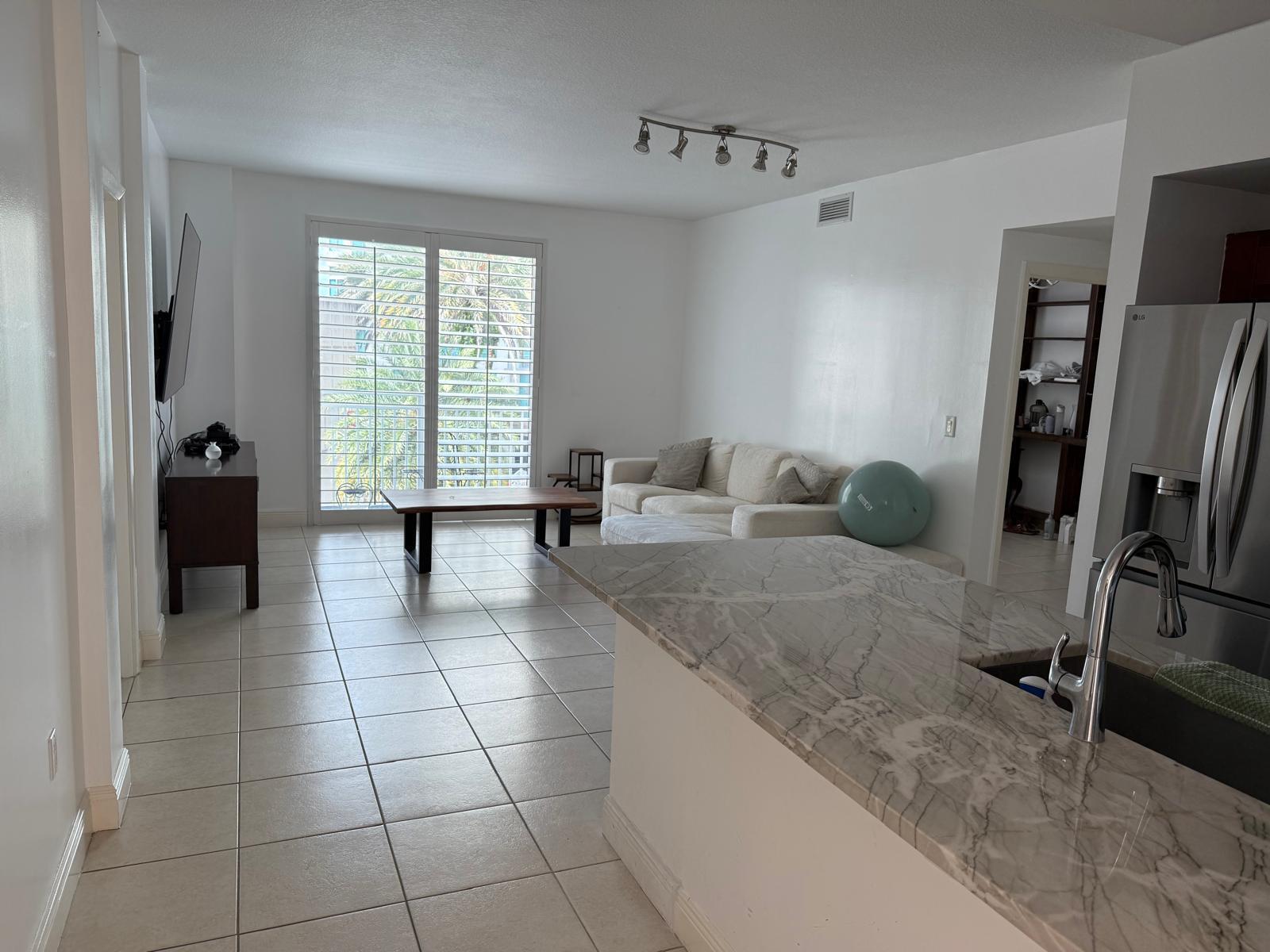 7275 SW 90th Way G311, Miami, FL 33156, Miami