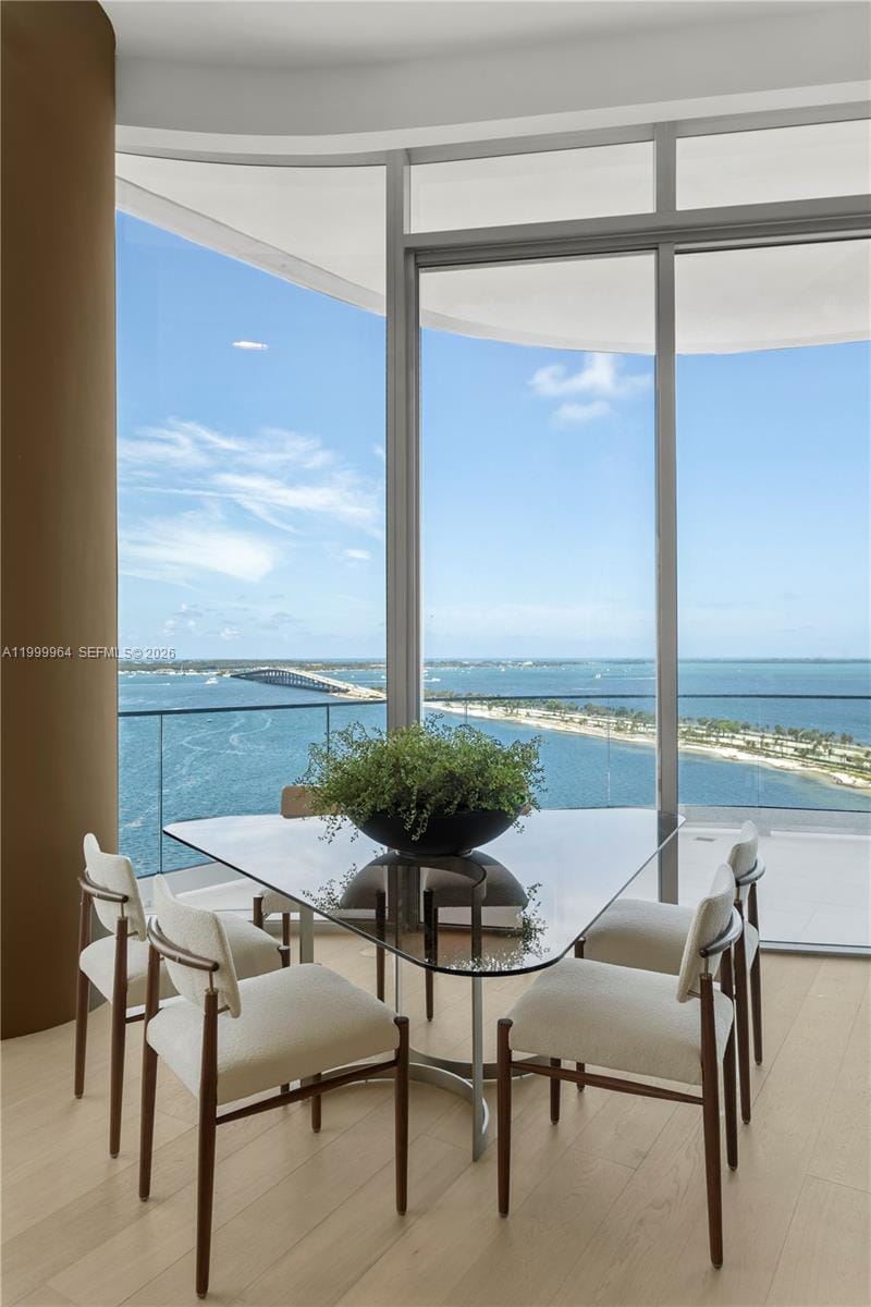 175 SE 25th Road 1501, Miami, FL 33129 photo 8