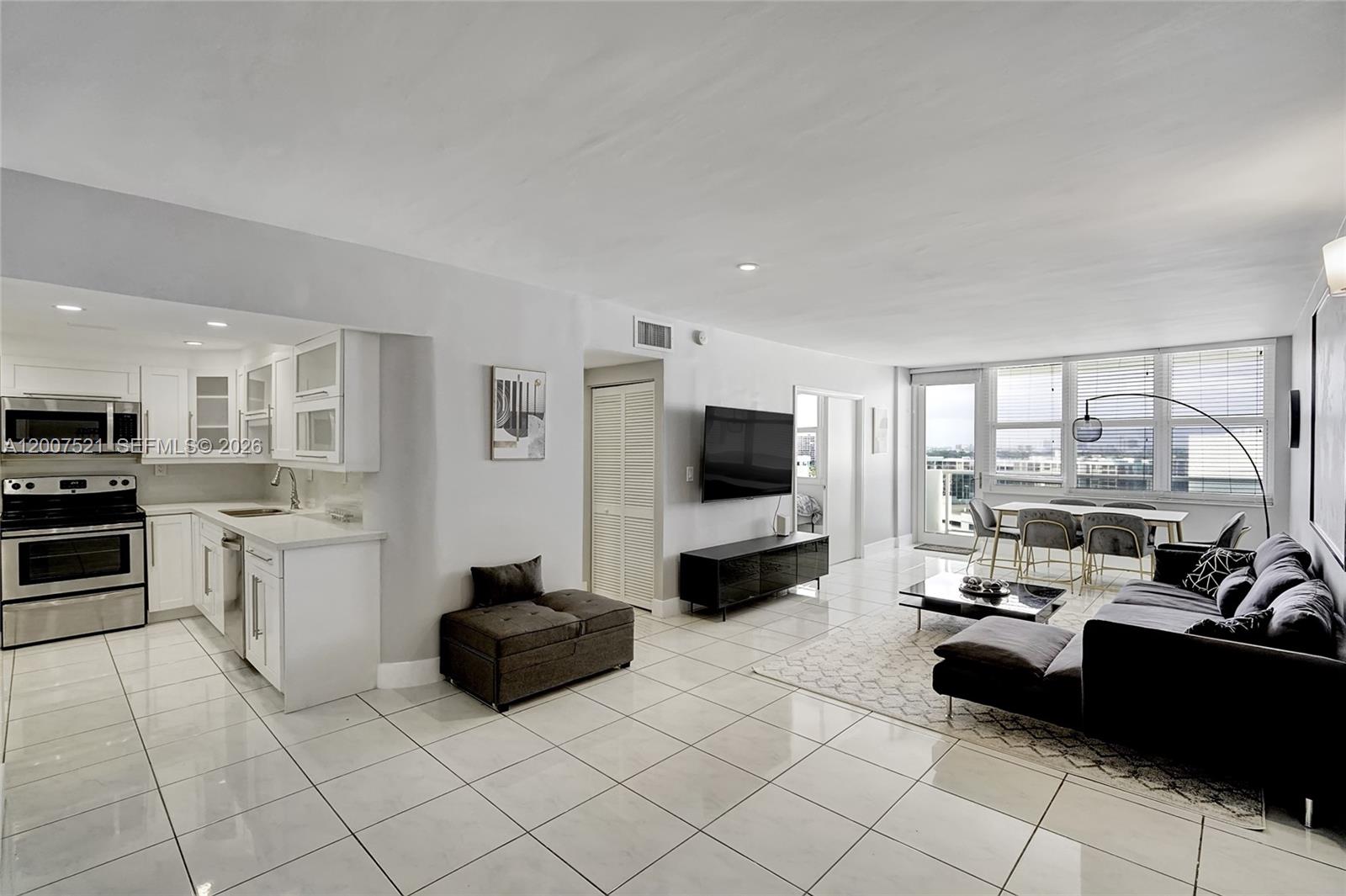 3725 S Ocean Drive 1519, Hollywood, FL 33019, Hollywood