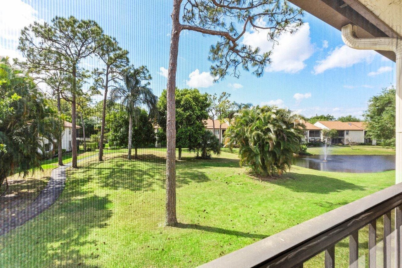 3362 Lucerne Park Drive, Greenacres, FL 33467 photo 3