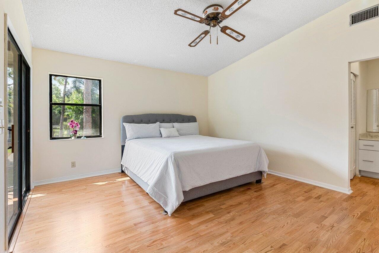 3362 Lucerne Park Drive, Greenacres, FL 33467 photo 8