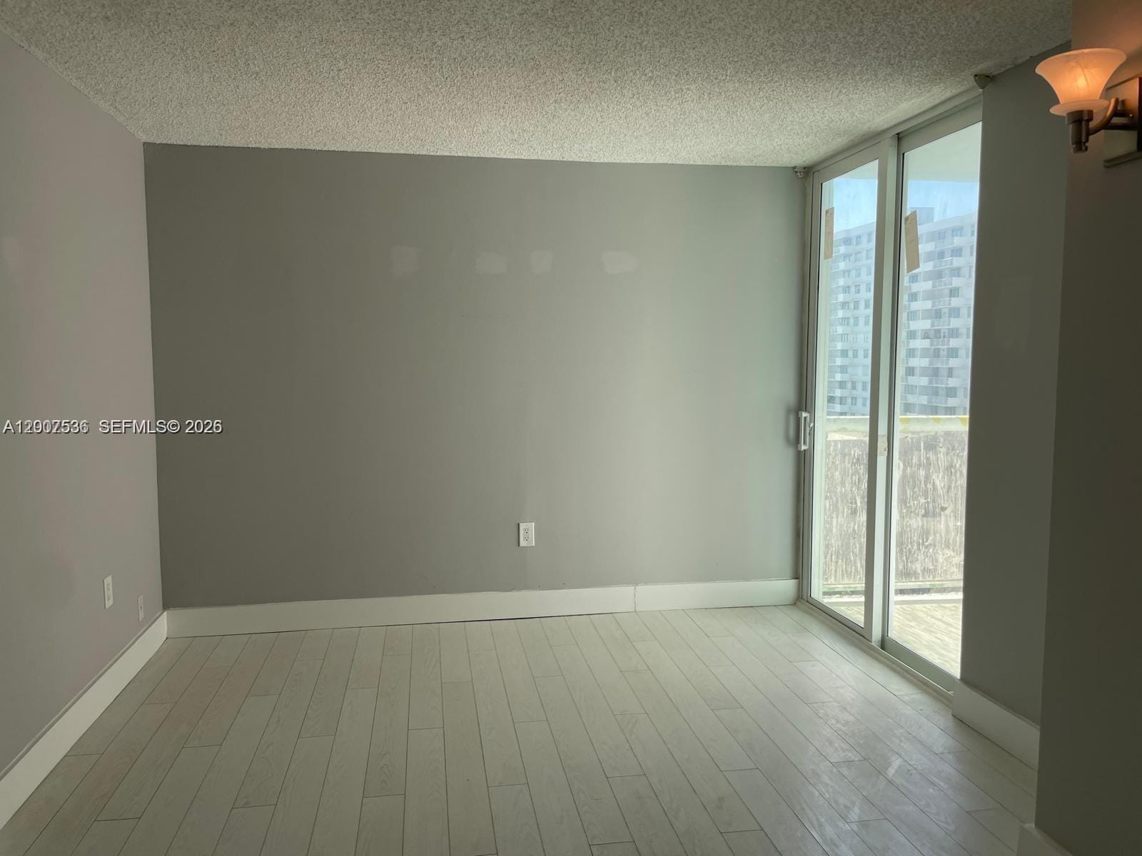 5880 Collins Avenue 1006, Miami Beach, FL 33140 photo 3