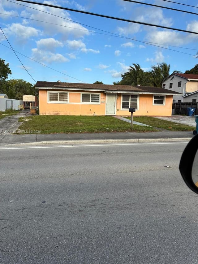 17210 NW 47th Avenue, Miami Gardens, FL 33055