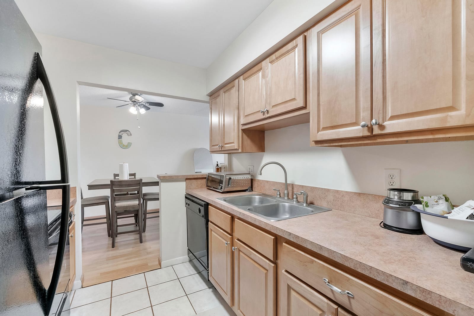 125 Shore Court 304a — photo 7
