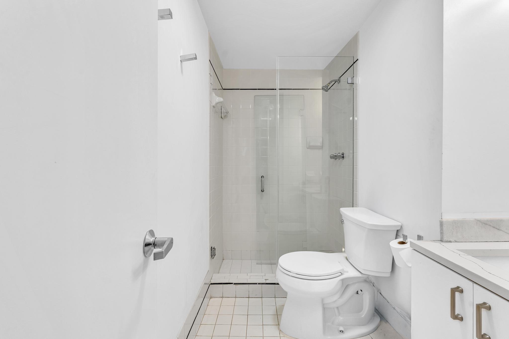 1460 Ocean Drive 205, Miami Beach, FL 33139 photo 27