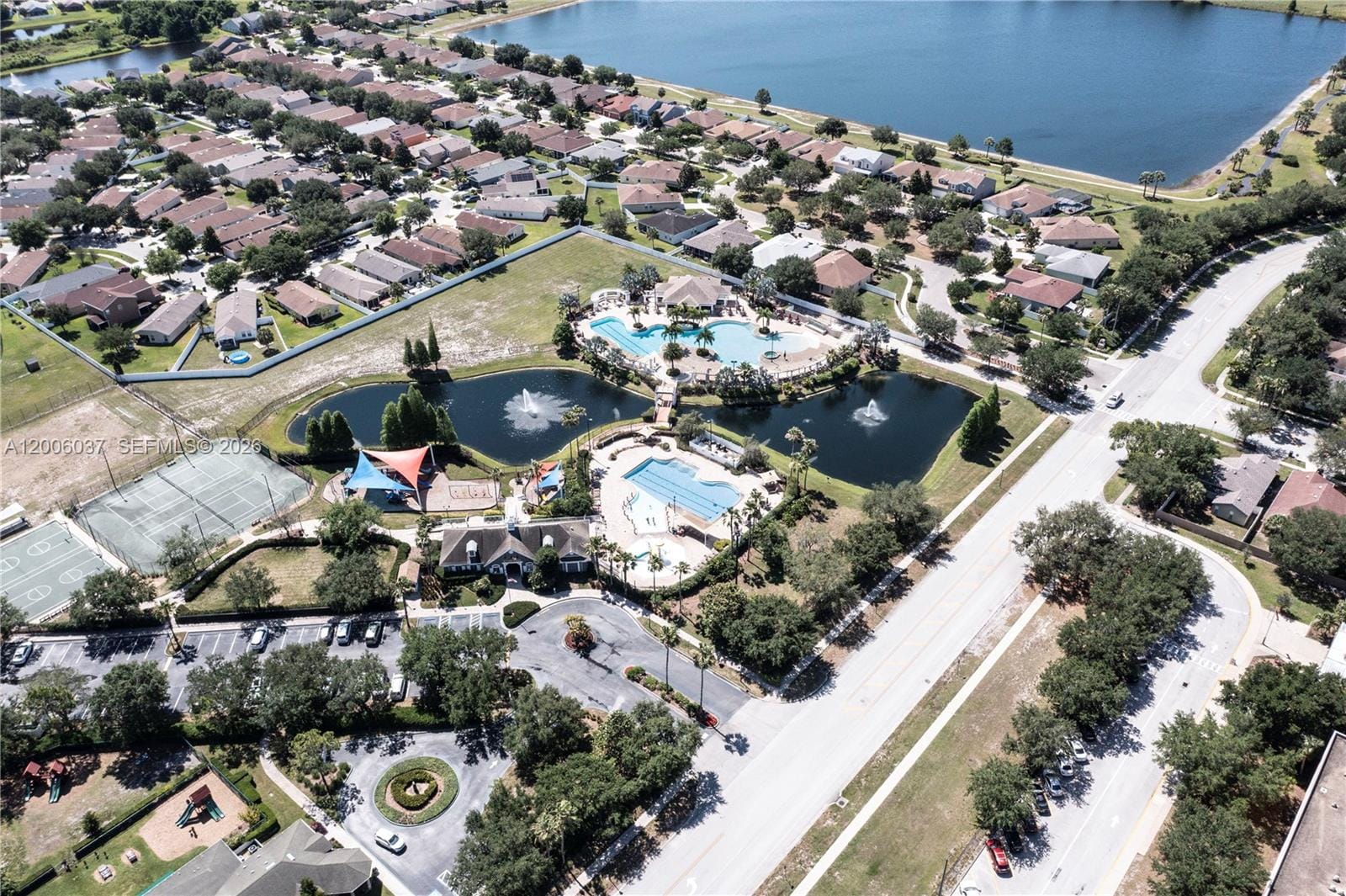 11413 Mountain Bay Drive, Riverview, FL 33569 photo 17