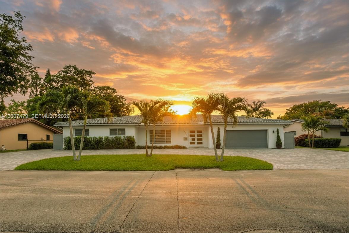 19150 S Saint Andrews Drive, Hialeah, FL 33015, Hialeah