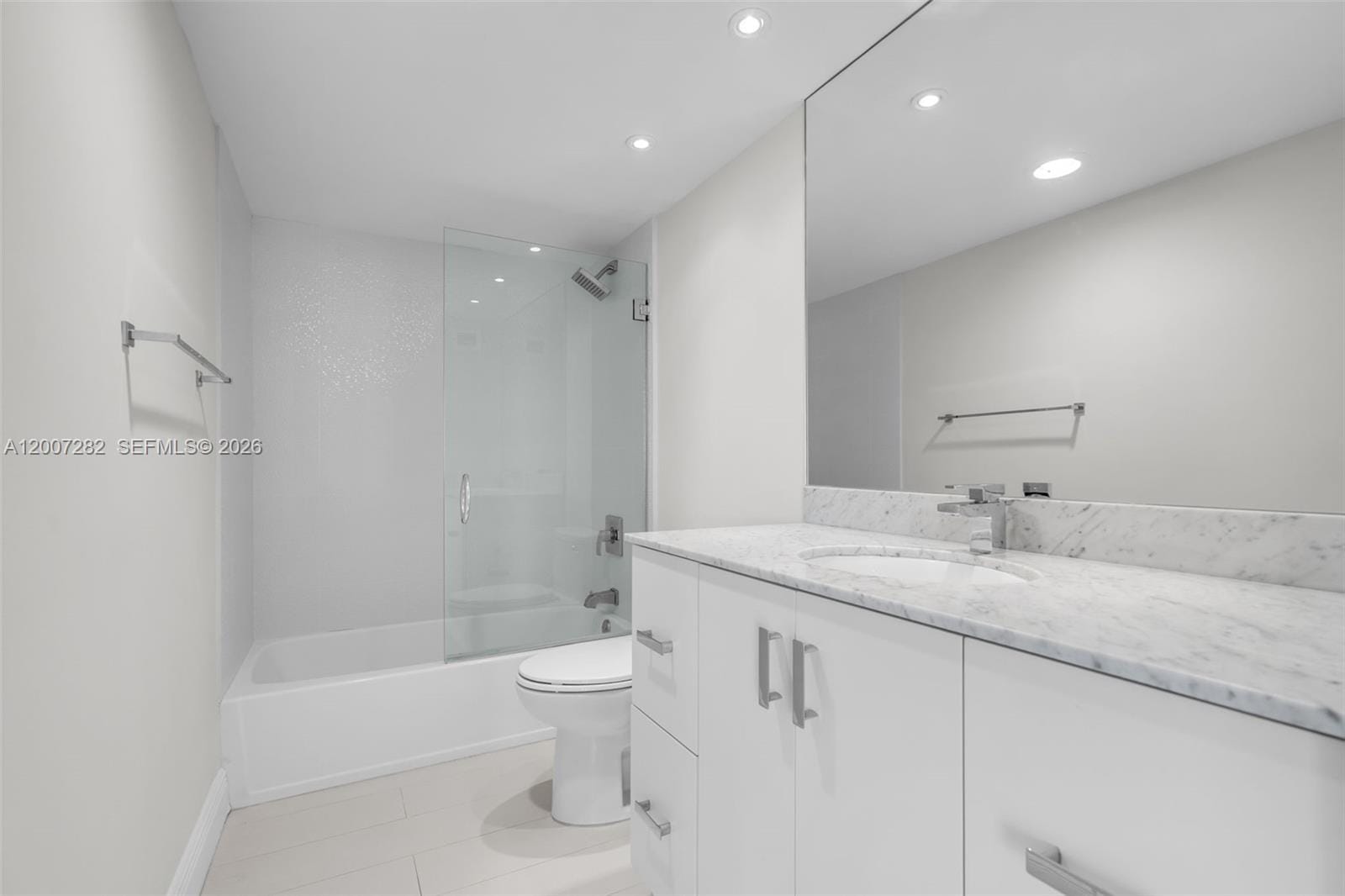 1121 Crandon Boulevard D701 — photo 11