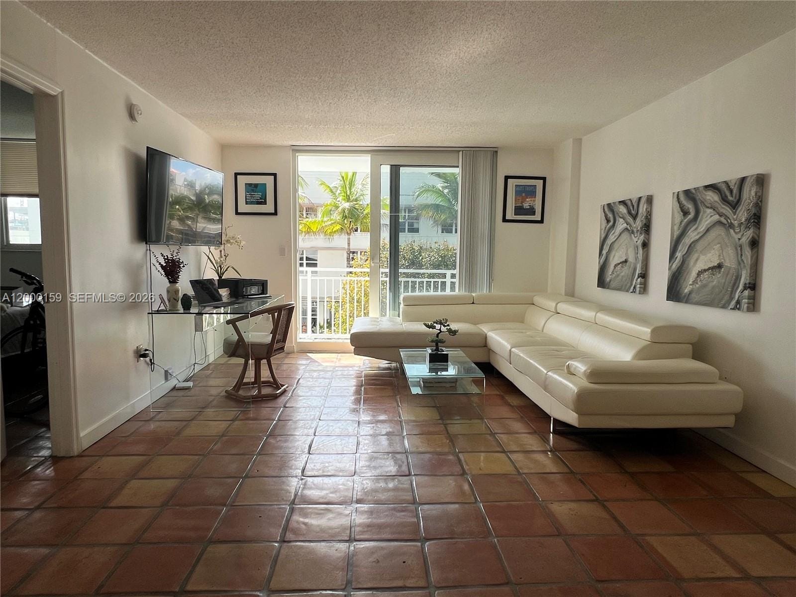 345 Ocean Drive 303, Miami Beach, FL 33139 photo 2