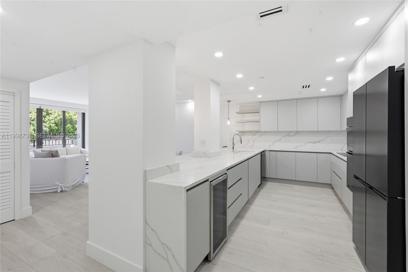251 Crandon Blvd 202 202 — photo 2