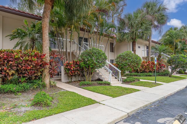260 NW 67th Street A203, Boca Raton, FL 33487