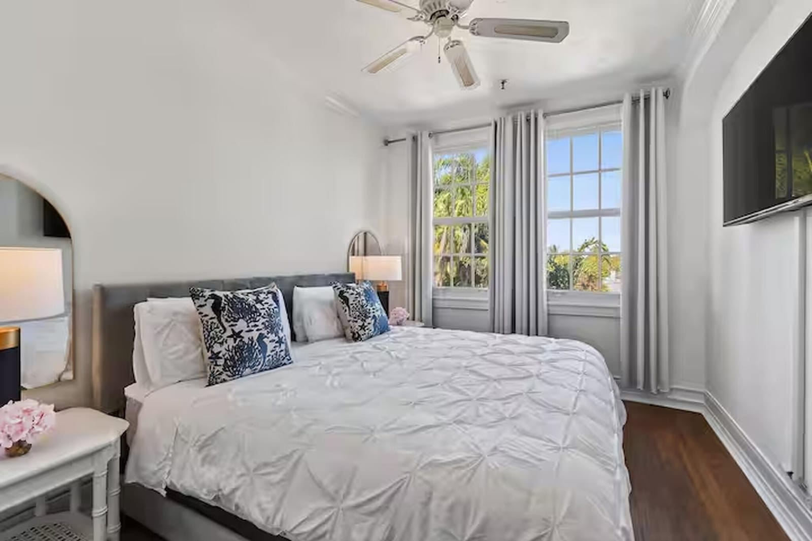 235 Sunrise 3244, Palm Beach, FL 33480 photo 15
