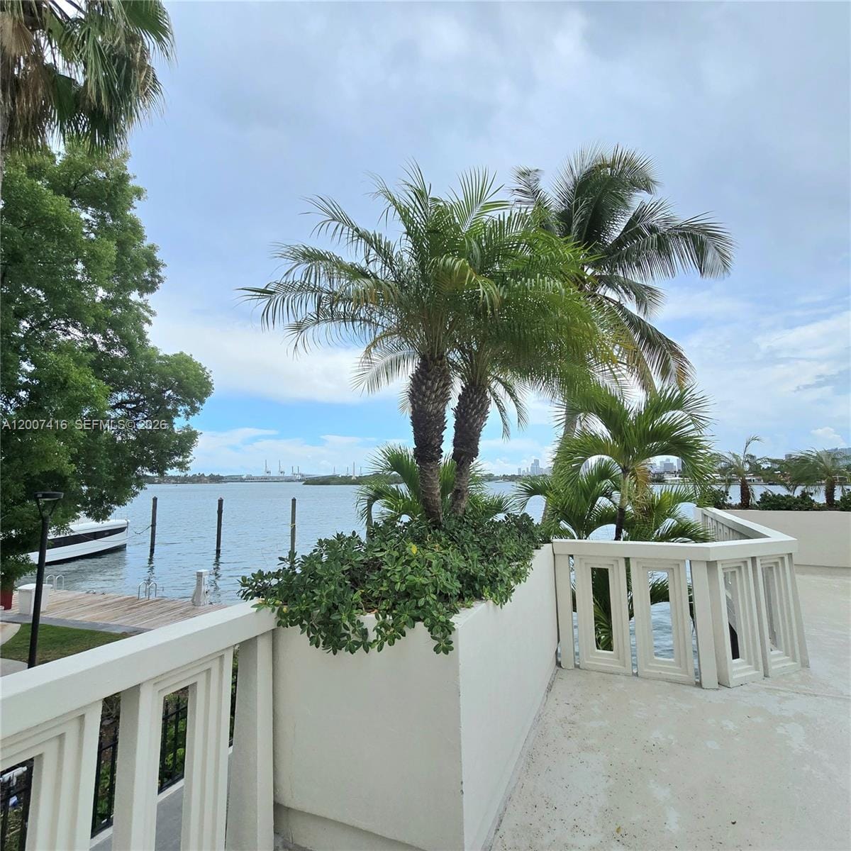 5 Island Avenue 5A — photo 10