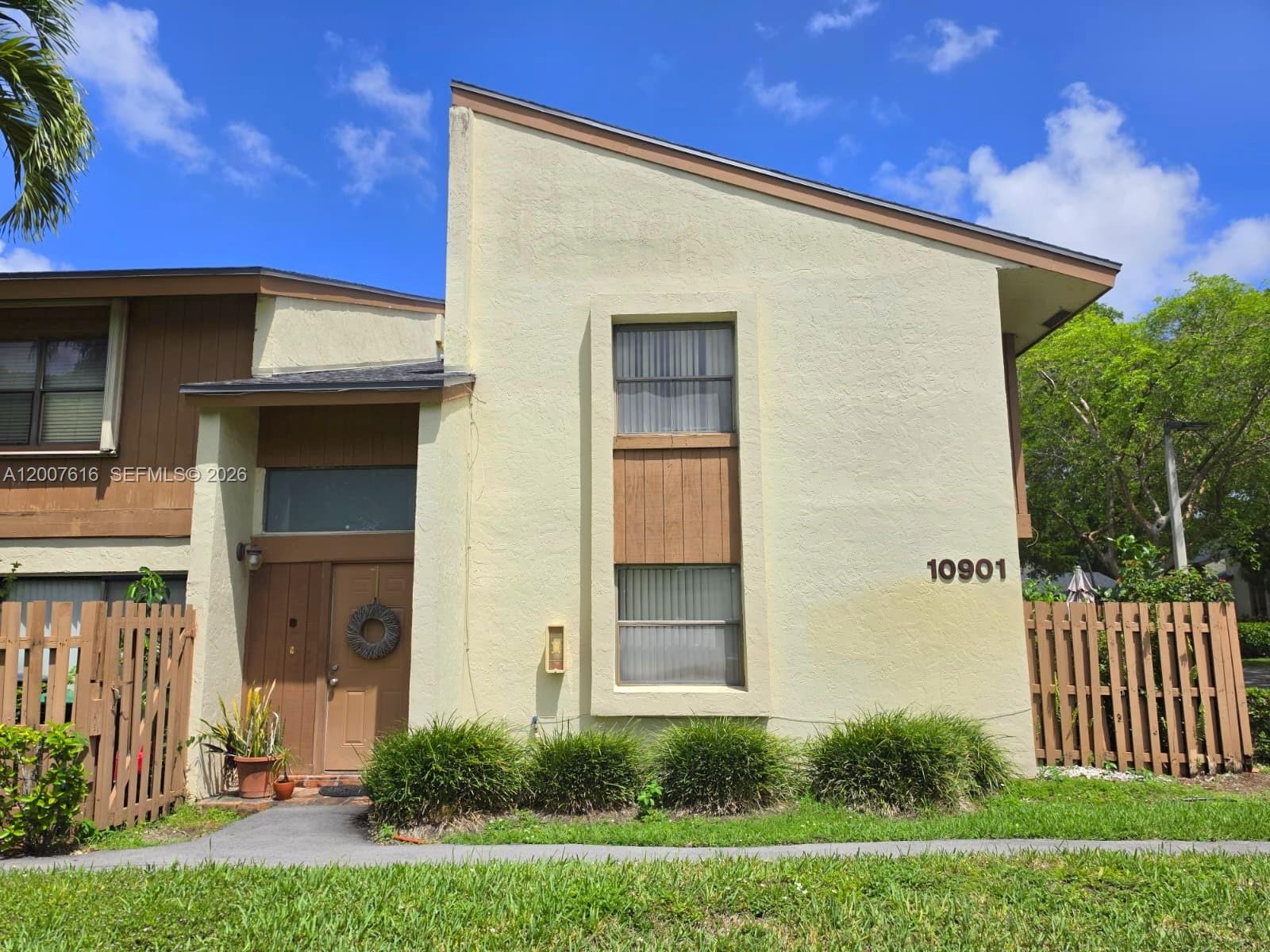 10901 SW 113th Place 66B, Miami, FL 33176, Miami