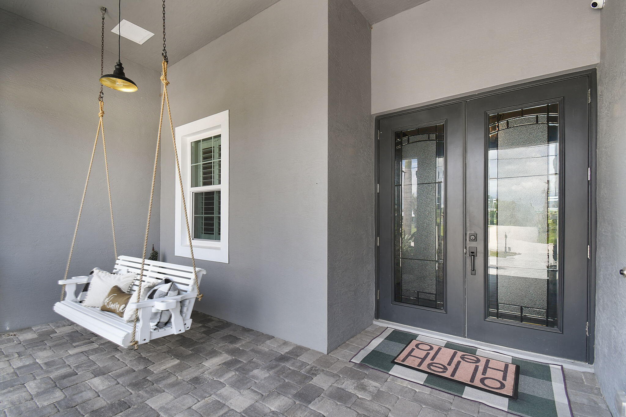 508 SW Bradshaw Circle — photo 4
