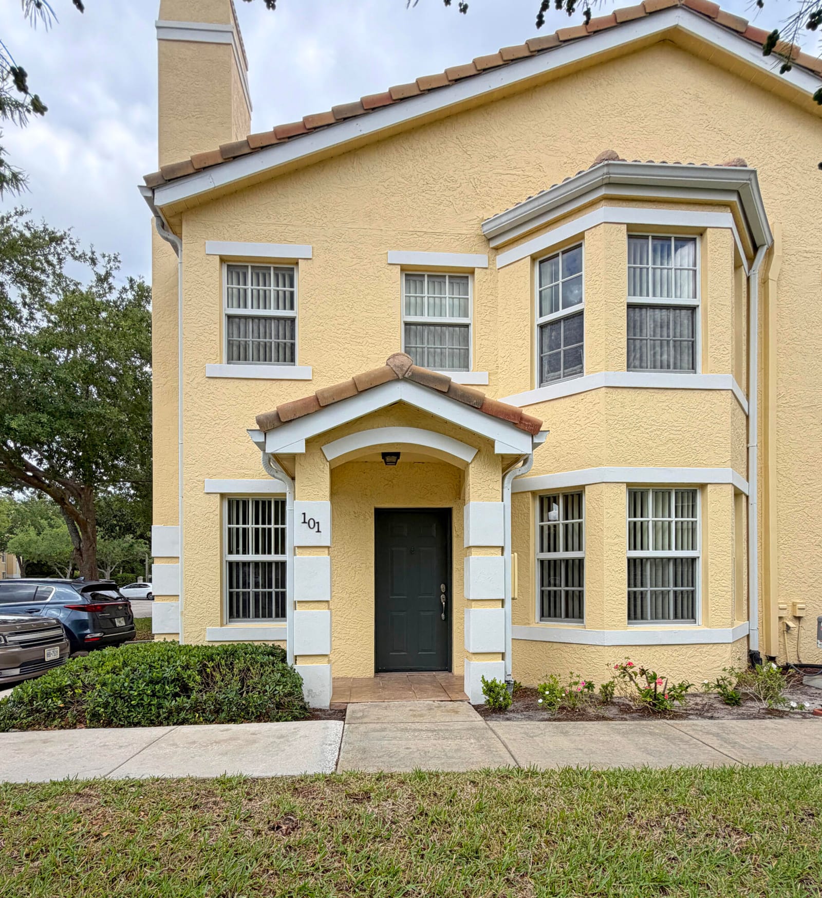 152 SW Peacock Boulevard 27101 — photo 3