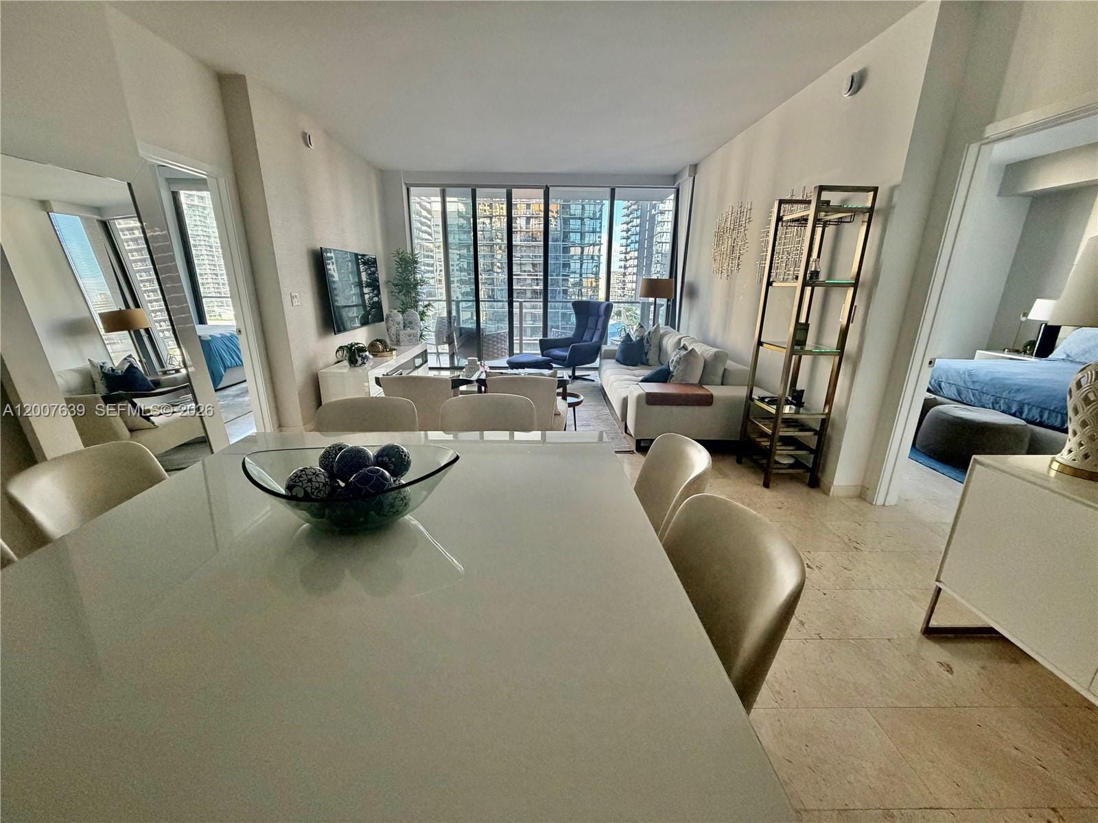 88 SW 7th Street 1109, Miami, FL 33130 photo 11