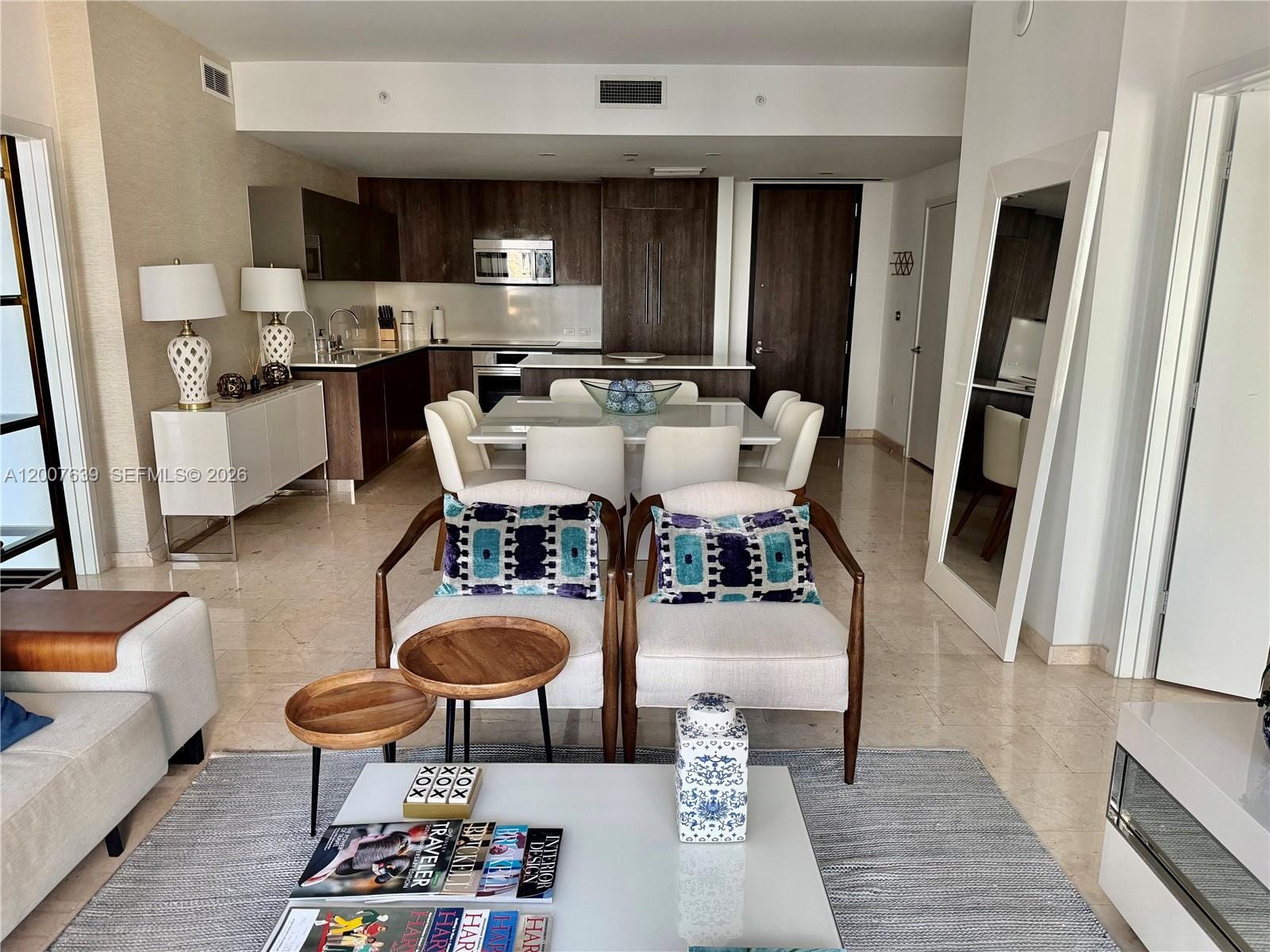 88 SW 7th Street 1109, Miami, FL 33130 photo 3